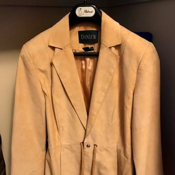 Vintage Danier Honey Tan Leather Jacket - Size 8 - Picture 1 of 16